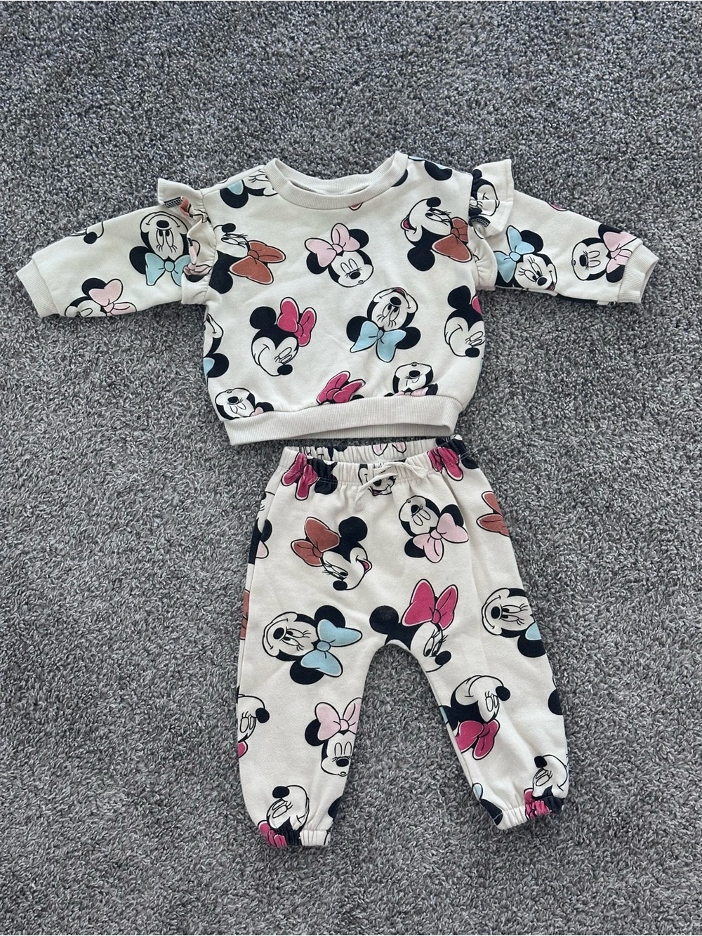 Disney baby minnie mouse set